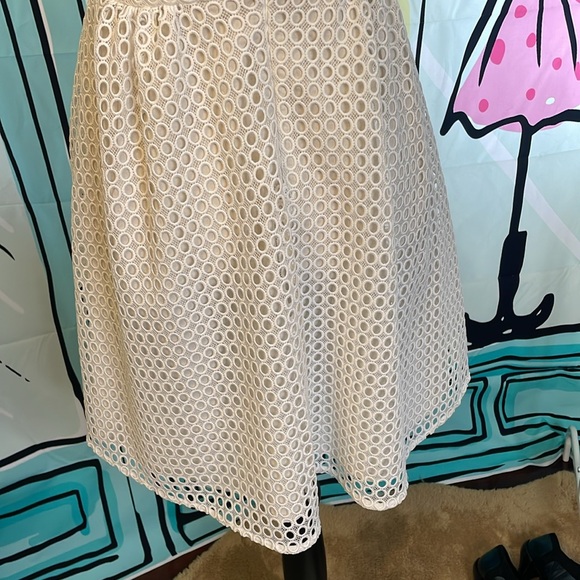 Sandro , sleeveless v neck , back zip closure new with tag - Picture 4 of 6